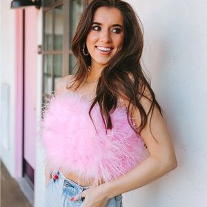 Buddy love pink feather top size Small. Bought for Taylor Swift Era’s tour